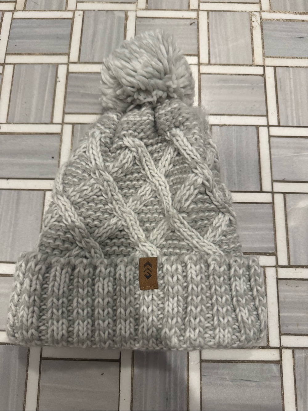 Free Country Women's Gray Cable-Knit Pom Pom Beanie - One Size